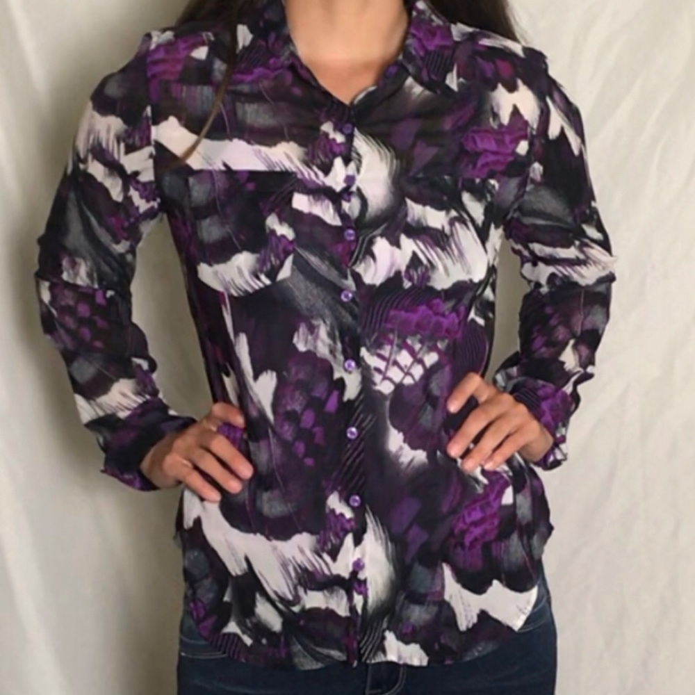 Guess purple and white print blouse (small)